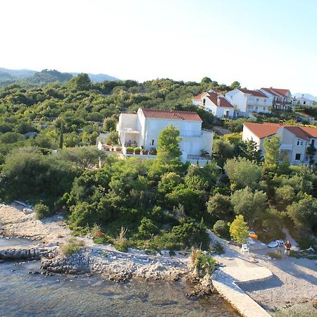 Apartments Grbin (Adults Only) لومباردا الغرفة الصورة