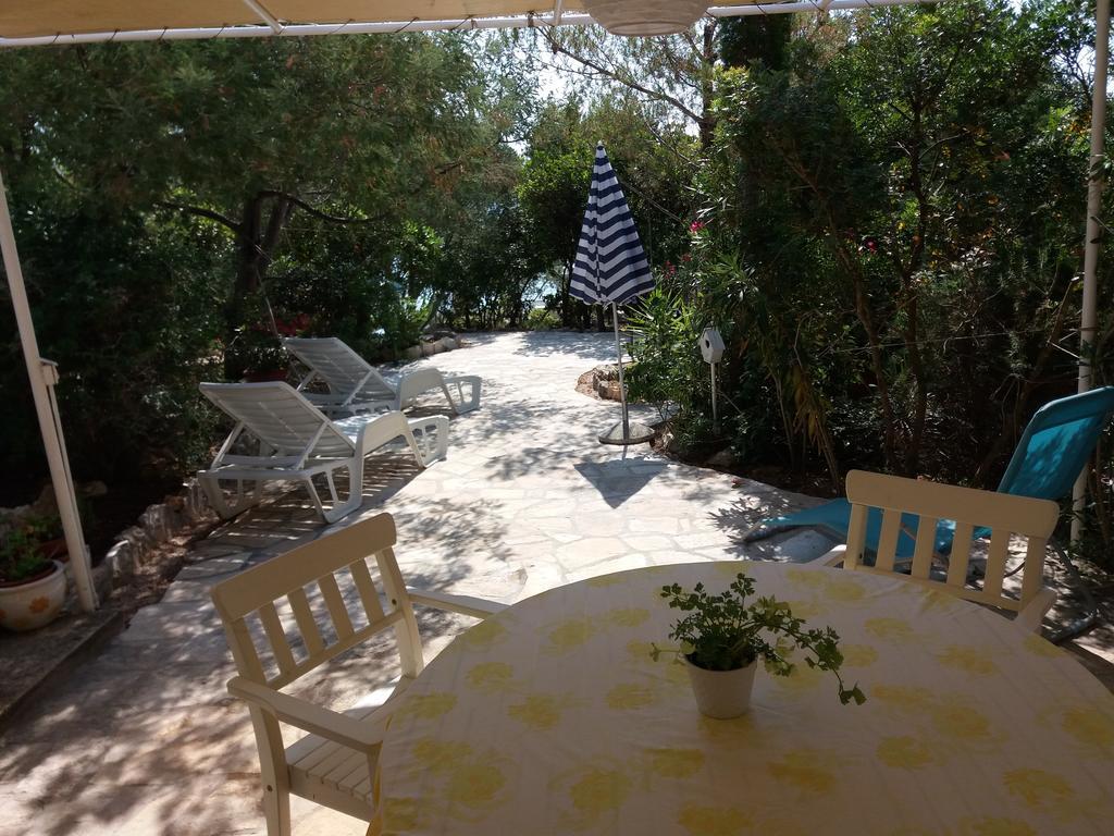 Apartments Grbin (Adults Only) لومباردا المظهر الخارجي الصورة